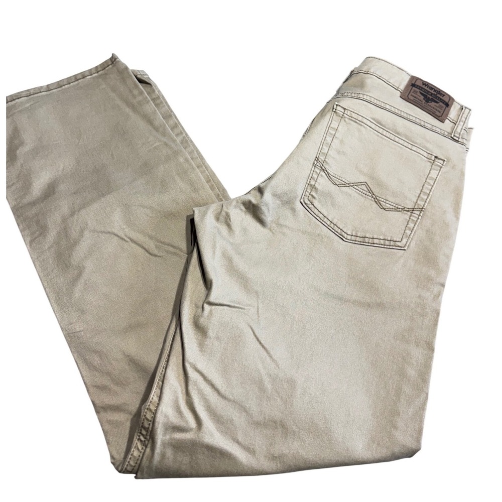 Wrangler Premium Straight Fit Mens Khaki Pants 31x30 Tan Cotton Stretch 95WRWSW